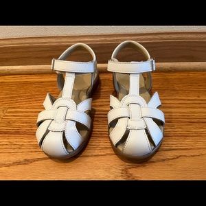 Girls size 1 extra wide stride rite sandals
